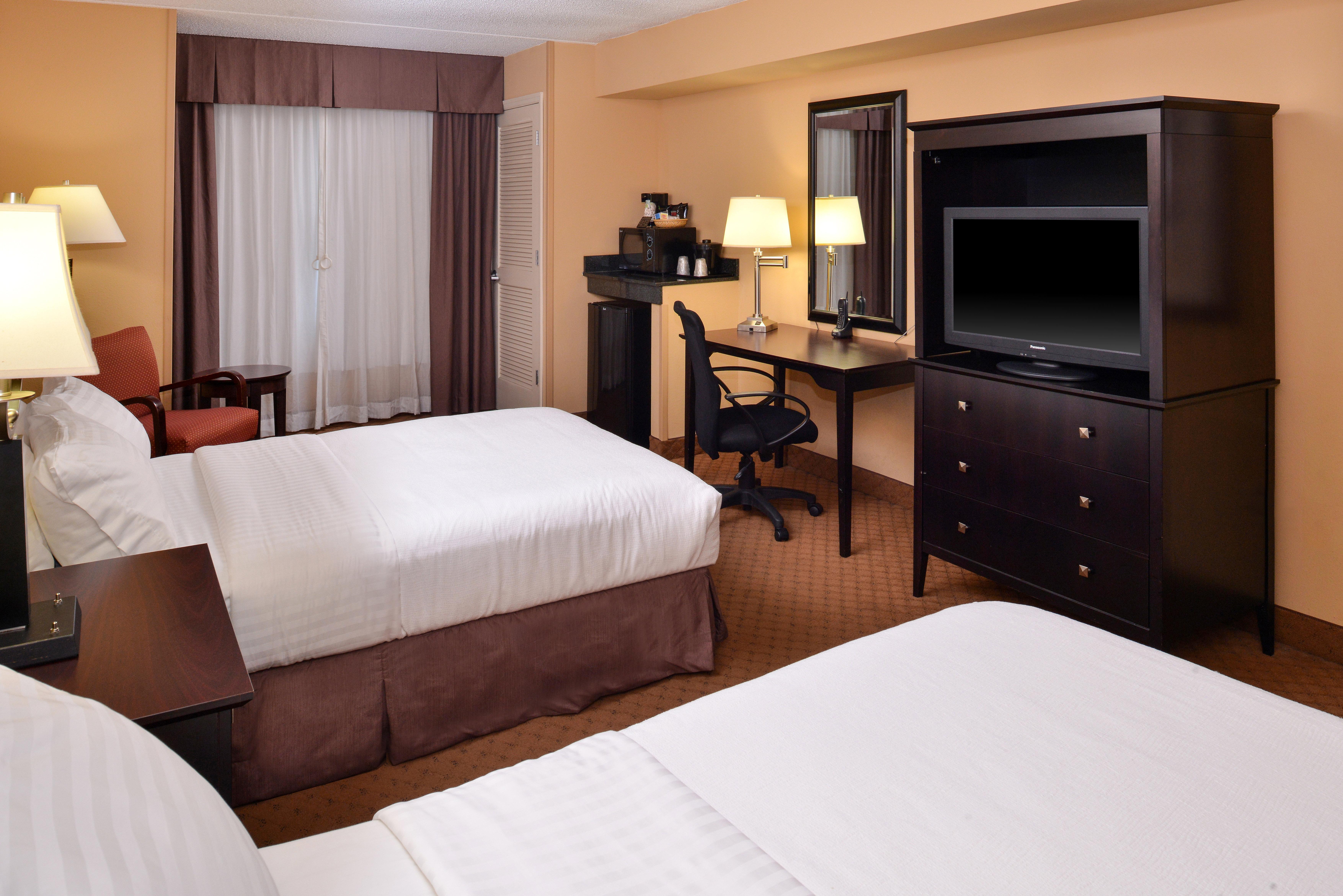 Holiday Inn Martinsburg By Ihg Екстер'єр фото