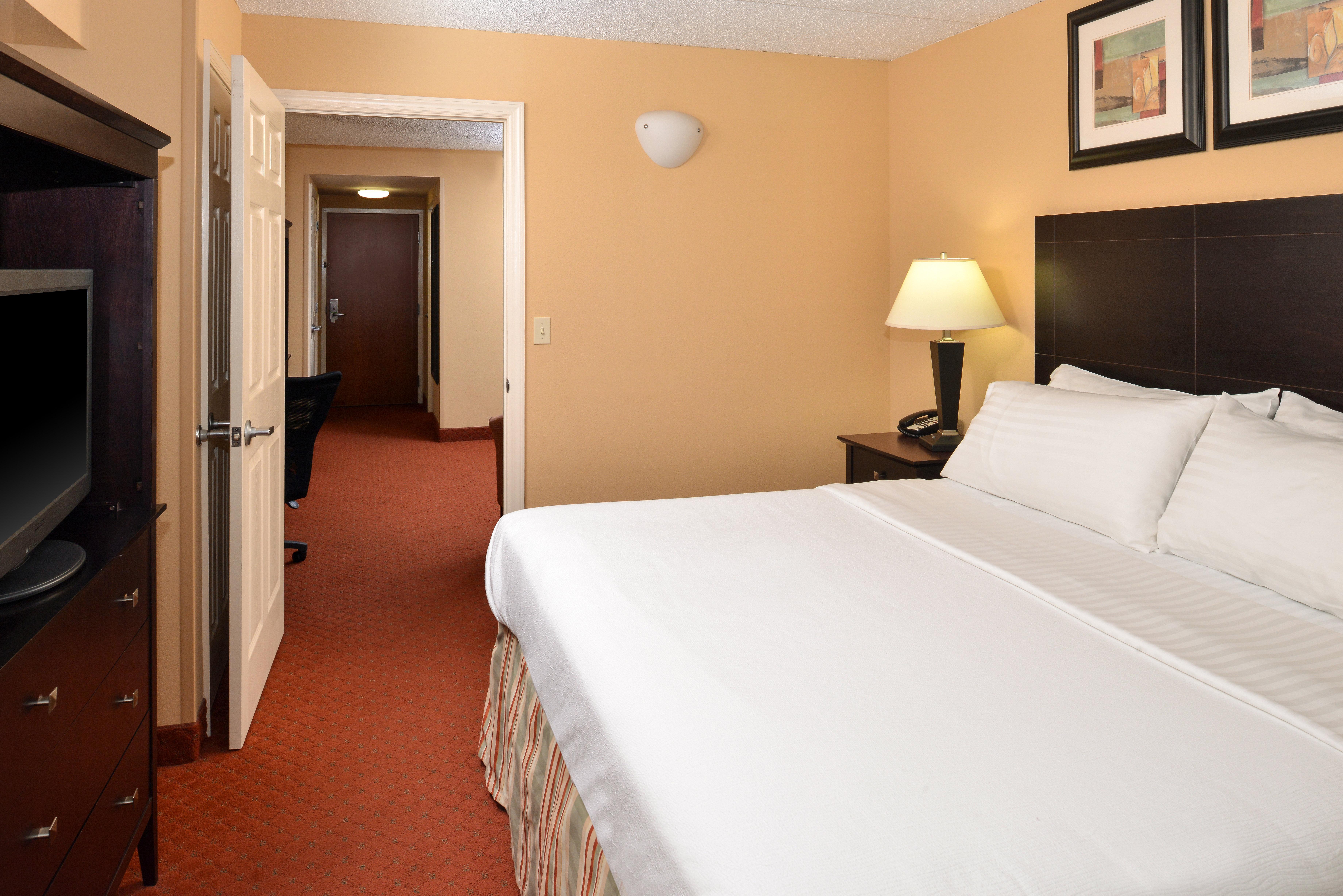Holiday Inn Martinsburg By Ihg Екстер'єр фото